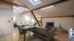 SkyLight Suites